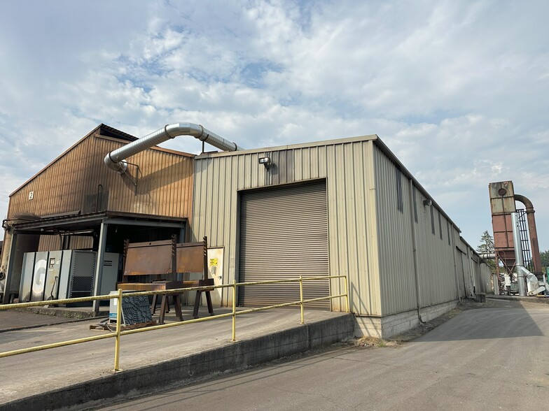 6160 S Whiskey Hill Rd, Hubbard, OR for lease - Primary Photo - Image 1 of 4