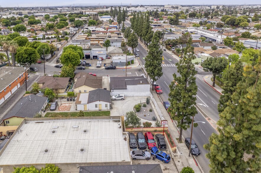 7950 Garfield Ave, Bell Gardens, CA à vendre - Photo du bâtiment - Image 2 de 14