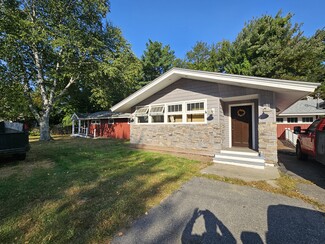 Plus de détails pour 8 Main St, Plaistow, NH - Bureau à vendre