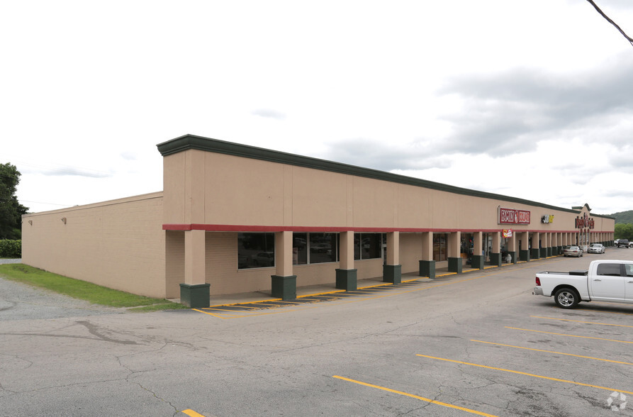 416 W Main St, Manchester, GA for lease - Primary Photo - Image 1 of 5