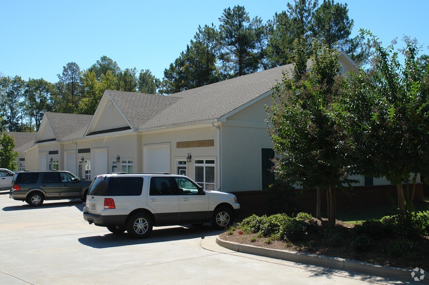 173-179 Fulton Ct, Peachtree City, GA for lease - Building Photo - Image 2 of 13
