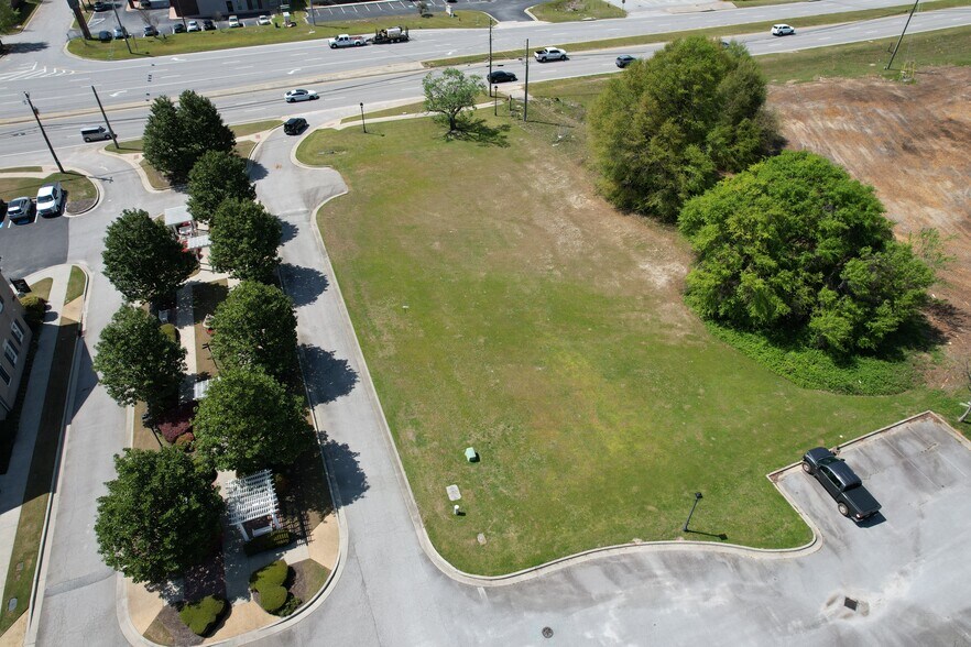 1700 Magnolia Way, Augusta, GA à vendre - Photo du bâtiment - Image 3 de 8