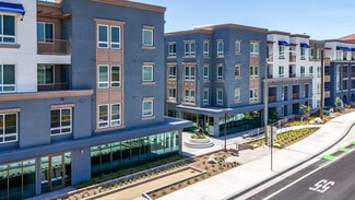 Plus de détails pour 12915 Foothill Blvd, Rancho Cucamonga, CA - Commerce de détail à louer