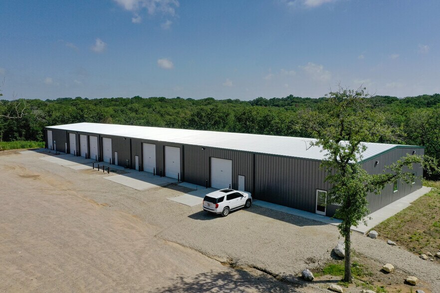 8721 S Interstate 35 W, Alvarado, TX à louer - Photo du bâtiment - Image 2 de 7