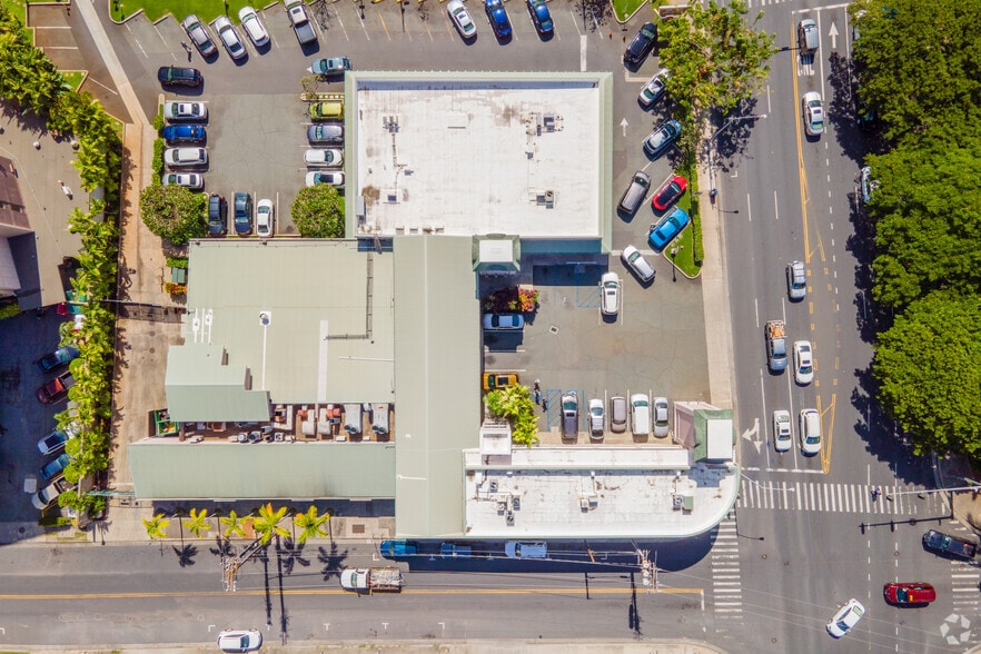735-745 Keeaumoku St, Honolulu, HI à louer - Aérien - Image 3 de 22
