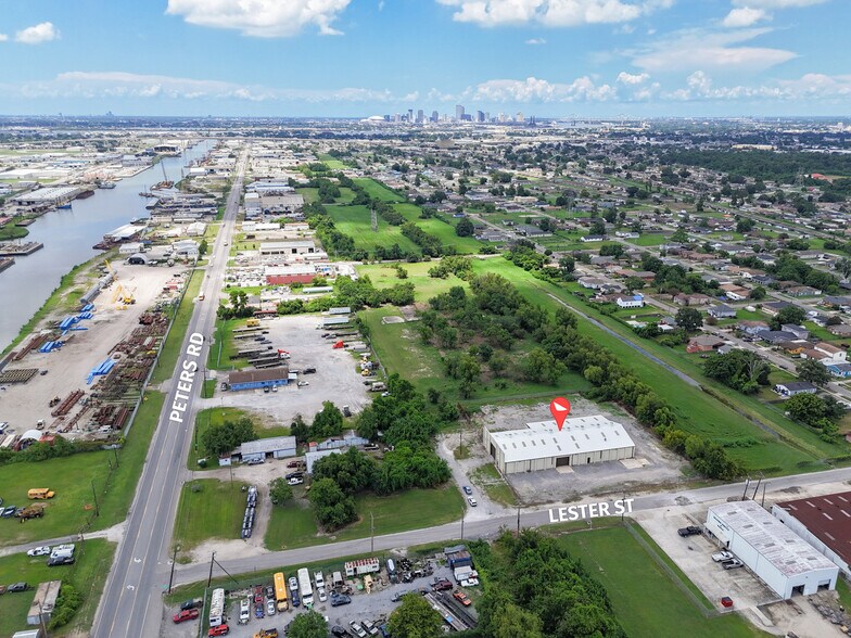 2579 Lester St, Harvey, LA à louer - Photo du bâtiment - Image 2 de 11