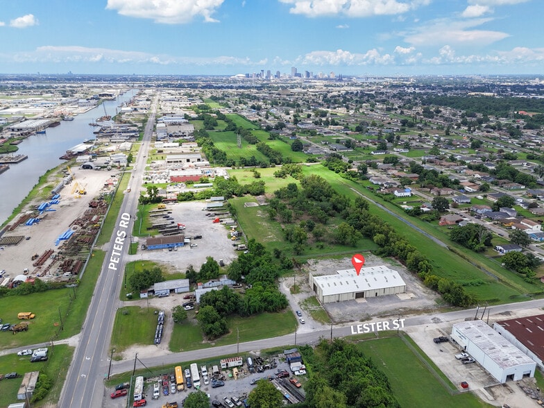 2579 Lester St, Harvey, LA à louer - Photo du bâtiment - Image 2 de 11