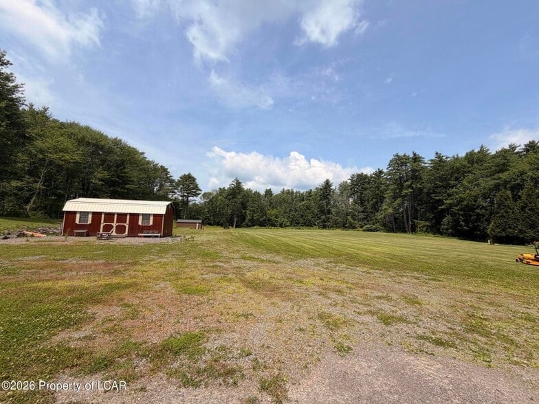 45 Huntsville-Idetown Rd, Dallas, PA for sale - Building Photo - Image 3 of 5