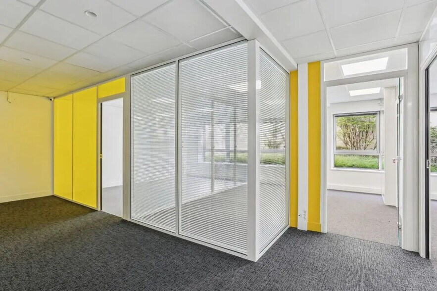 69 Rue D'Aguesseau, Boulogne-Billancourt for lease - Building Photo - Image 2 of 14