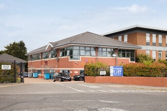 Plus de détails pour Manor Way, Borehamwood - Bureau à vendre