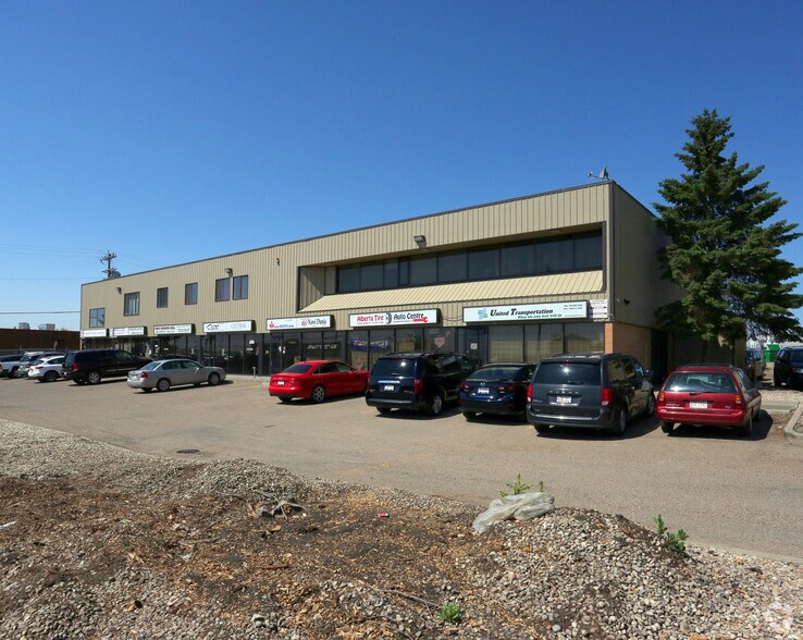 3444 93rd St NW, Edmonton, AB à louer - Photo du bâtiment - Image 3 de 3