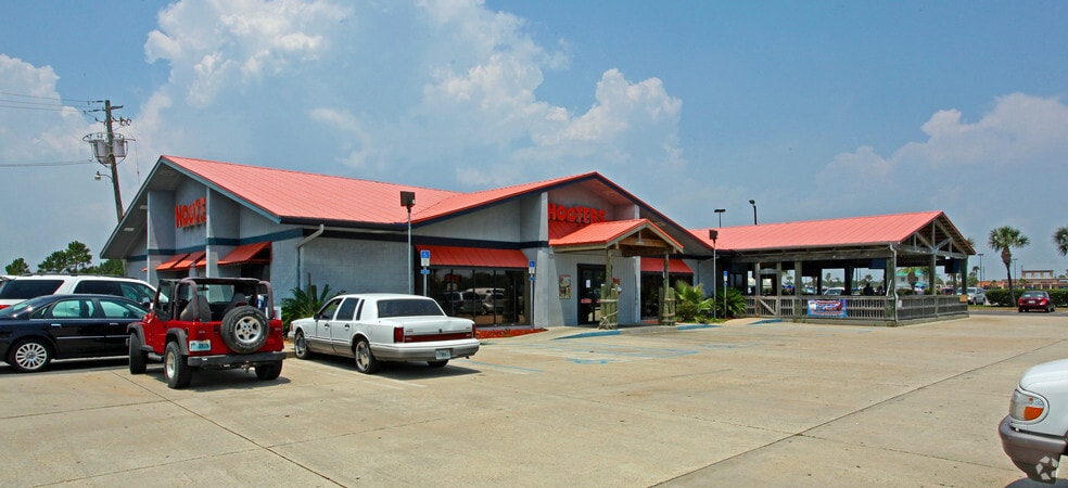 15015 Emerald Coast Pky, Destin, FL for lease - Primary Photo - Image 1 of 47