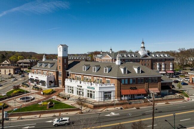 More details for 1100-8100 Town Center Way, Livingston, NJ - Retail for Lease