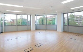 68-72 Hammersmith Rd, London for lease Interior Photo- Image 1 of 1