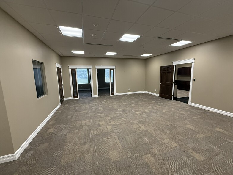 60 Main St, Hamburg, NY for lease - Interior Photo - Image 2 of 18