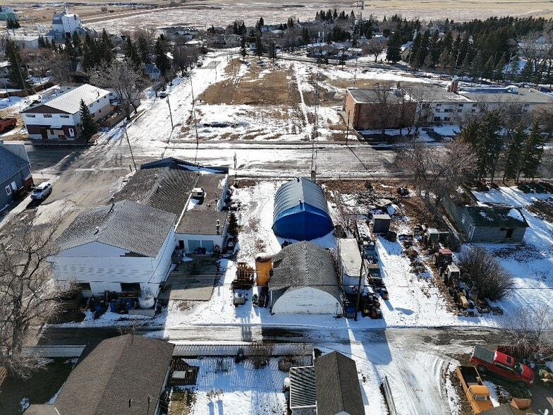 315 Main St, Rockyford, AB à vendre - Aérien - Image 2 de 5