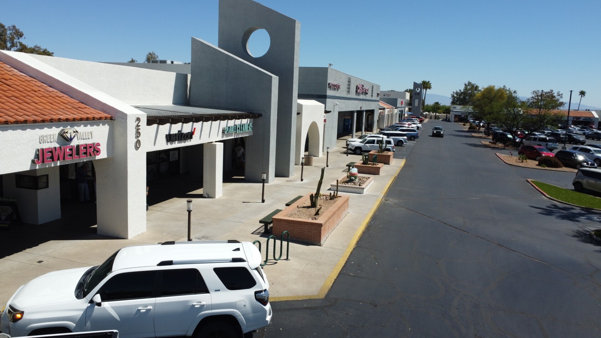 180-260 W Continental Rd, Green Valley, AZ à louer Photo du bâtiment- Image 1 de 6