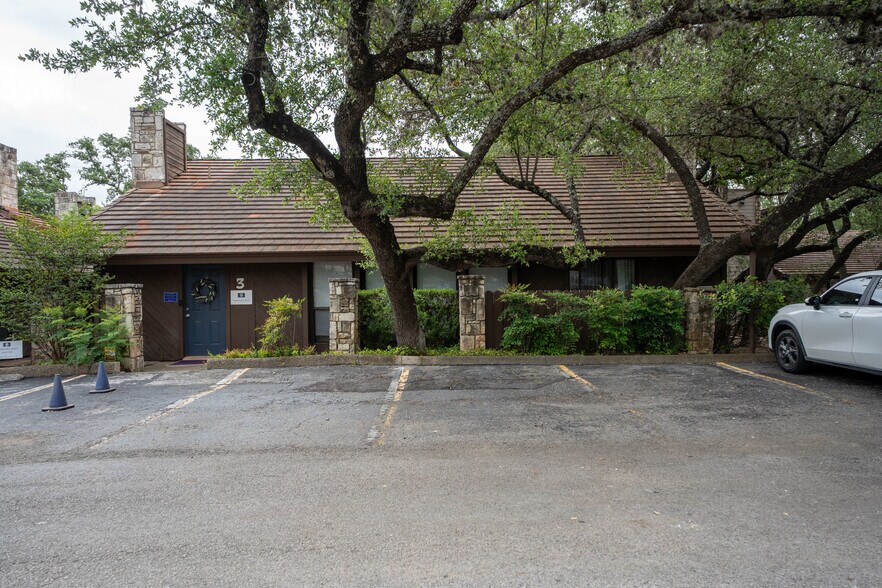 8004 West Ave, San Antonio, TX à vendre - Photo du bâtiment - Image 1 de 24