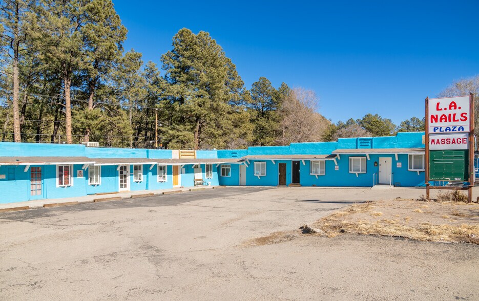 2306 Sudderth Dr, Ruidoso, NM à vendre - Photo du bâtiment - Image 3 de 40