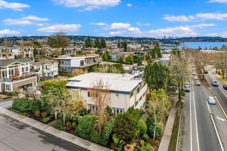 7 10th Ave, Kirkland, WA à vendre - Photo du bâtiment - Image 2 de 92