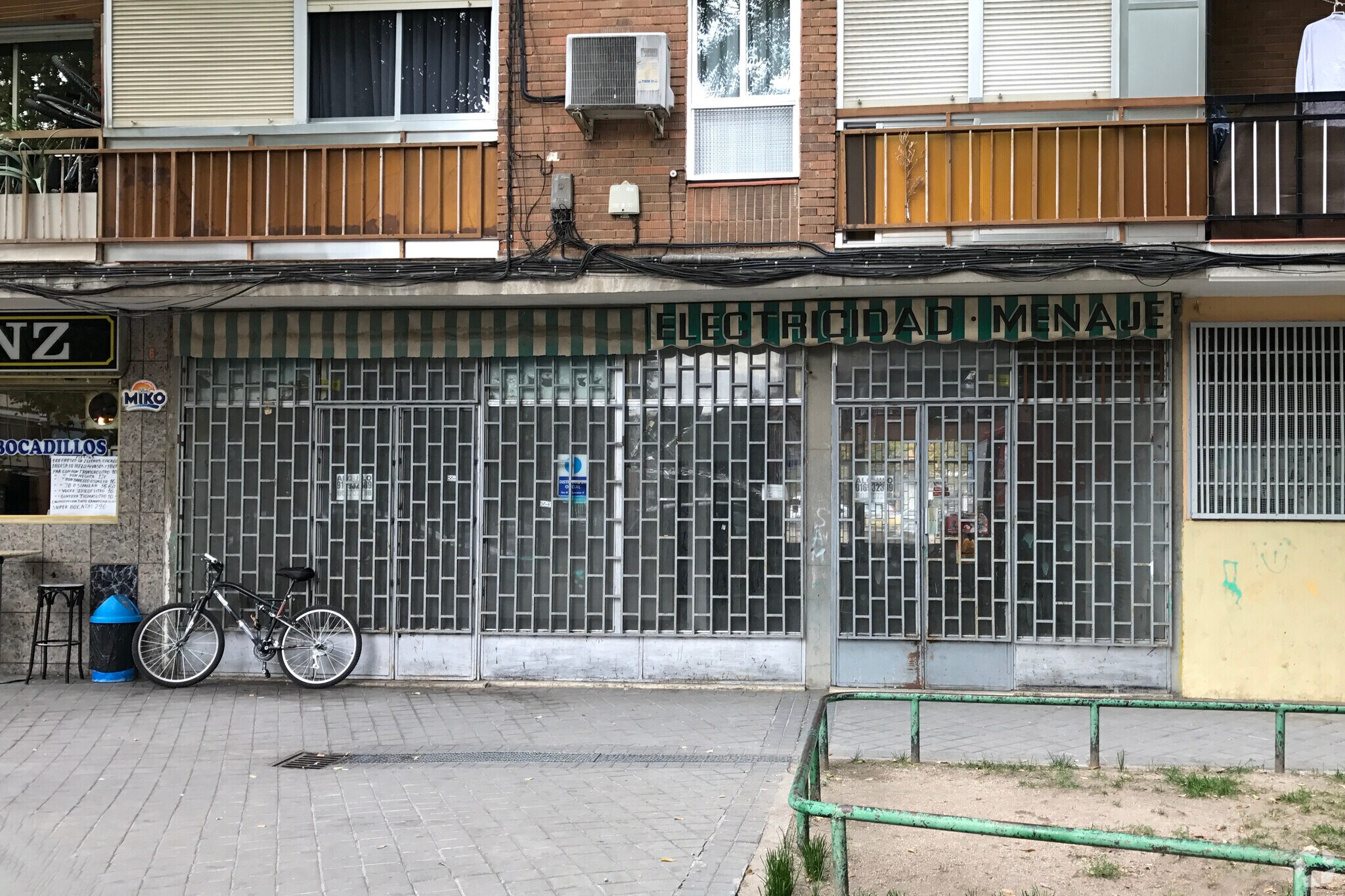 Plaza Hernán Cortés, 7, Leganés, Madrid for sale Interior Photo- Image 1 of 2