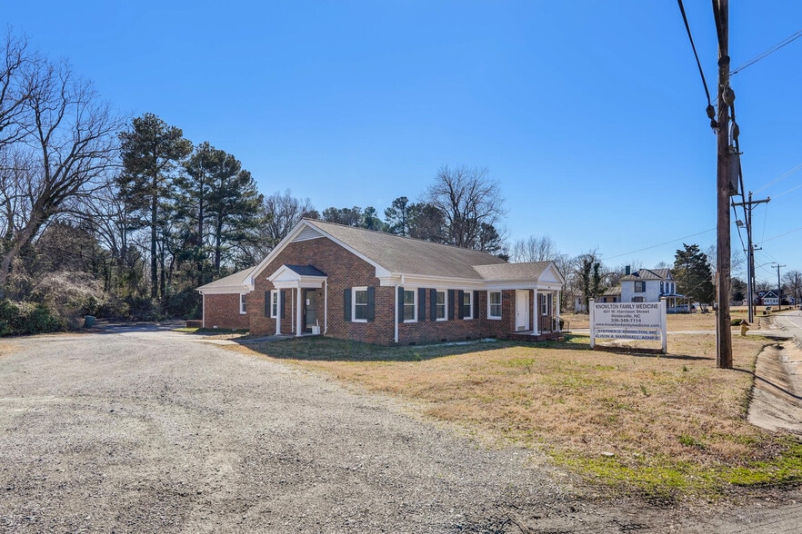 601 W Harrison St, Reidsville, NC for sale - Building Photo - Image 2 of 43