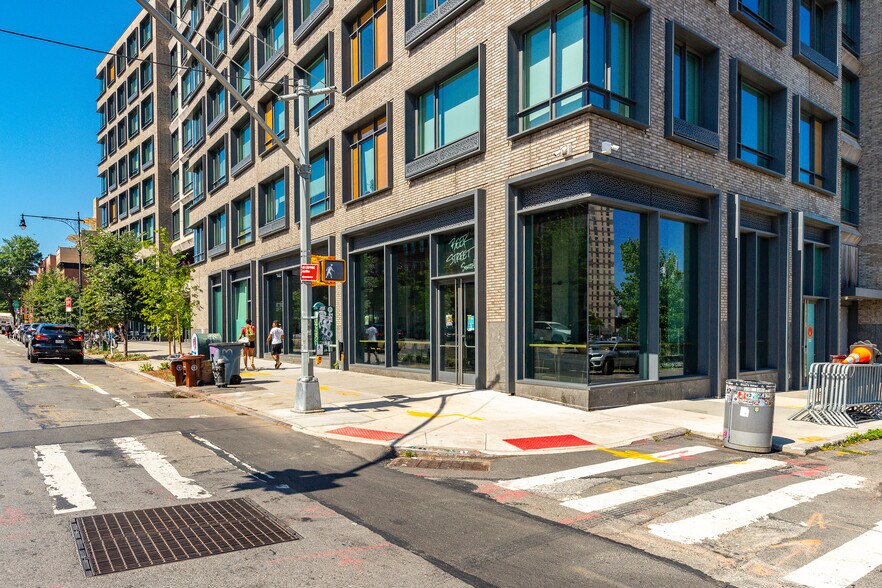 550 Vanderbilt Ave, Brooklyn, NY à louer - Photo du bâtiment - Image 1 de 5