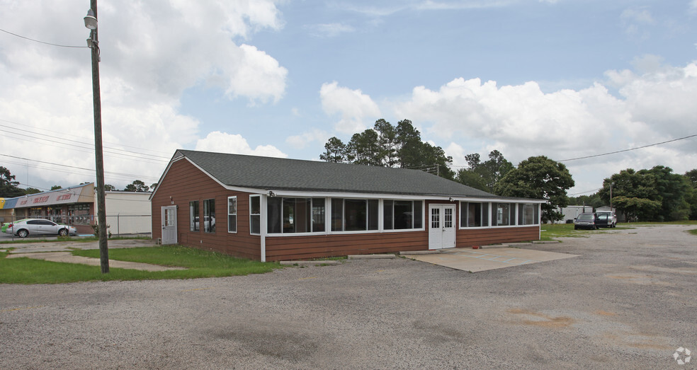 908-A S Cashua Dr, Florence, SC for lease - Primary Photo - Image 1 of 4