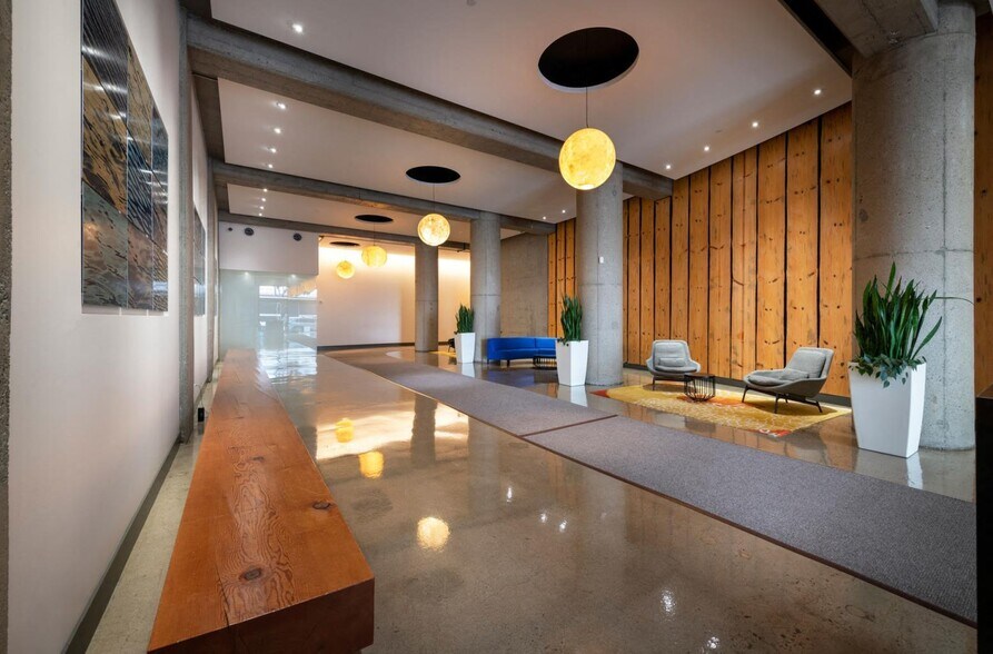 875 Howard St, San Francisco, CA à louer - Photo du bâtiment - Image 2 de 5