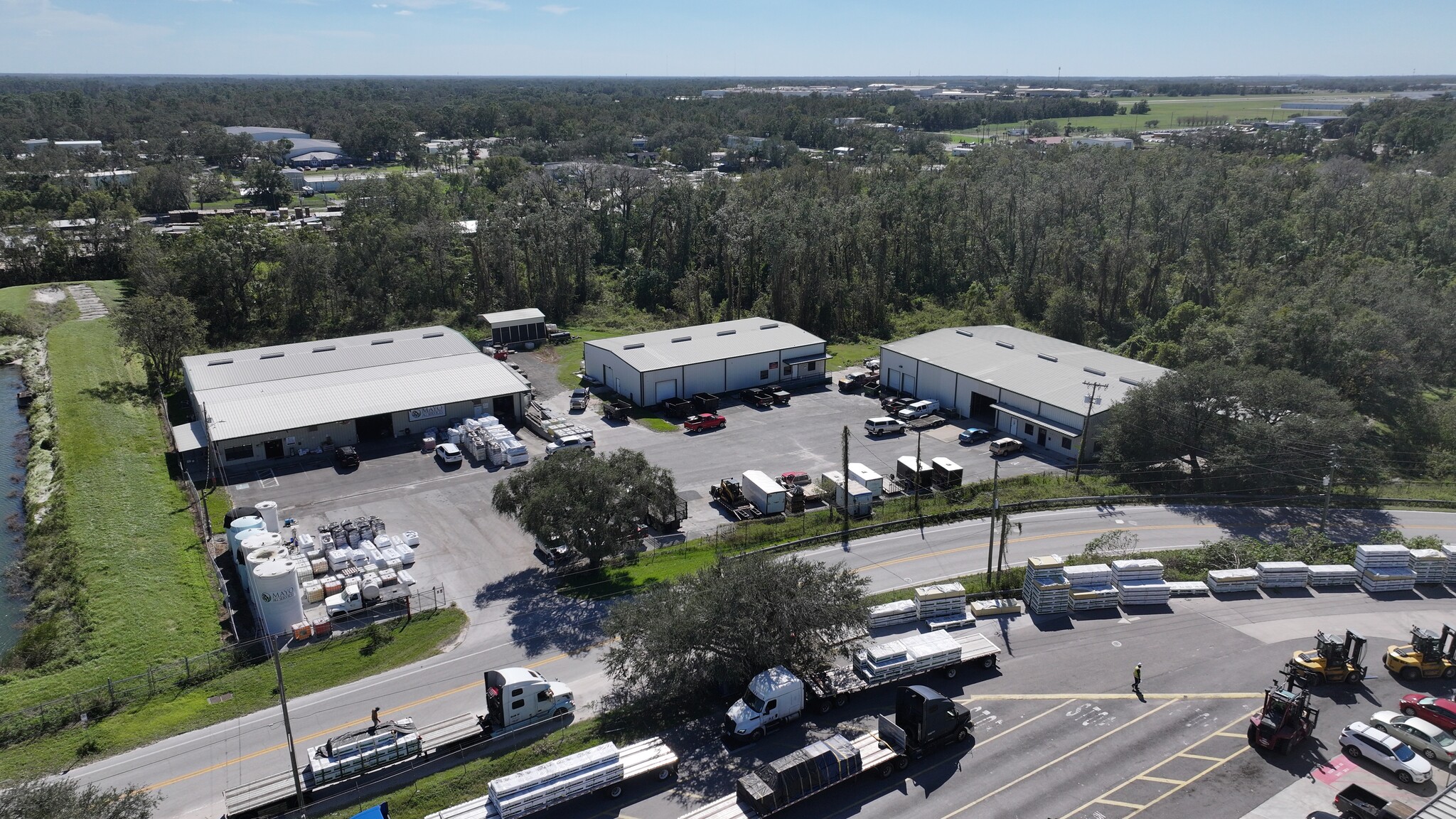 2607/09/11 Sammonds Road Plant City, FL portfolio of 3 properties for sale on LoopNet.ca Building Photo- Image 1 of 10