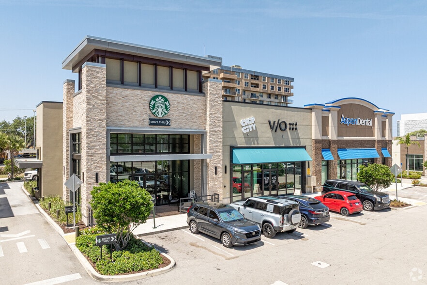 921 SE 17th St, Fort Lauderdale, FL for lease - Building Photo - Image 1 of 4