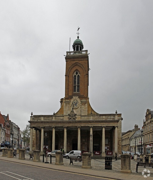 George Row, Northampton à louer - Photo du bâtiment - Image 2 de 5
