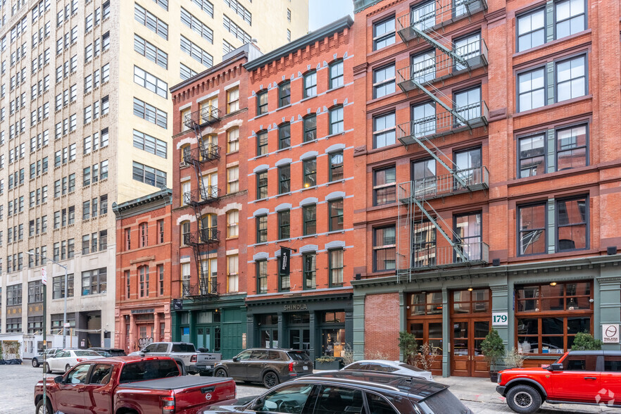 177 Franklin St, New York, NY for lease - Building Photo - Image 2 of 6