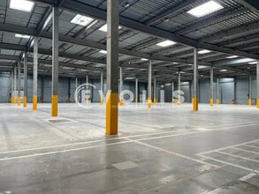 3 Rue Des Chapelles, Saint-Quentin-Fallavier à louer Photo intérieure- Image 1 de 4