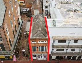 500 Bourbon St, New Orleans, LA à louer Photo du bâtiment- Image 2 de 20