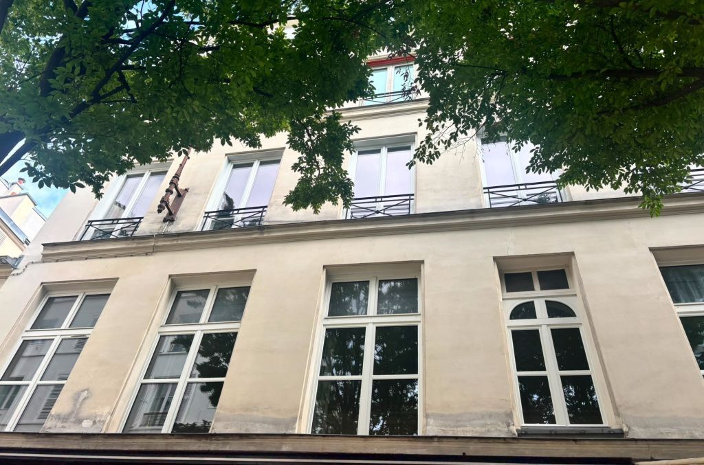 21 Rue Danielle Casanova, Paris à vendre Photo du bâtiment- Image 1 de 10