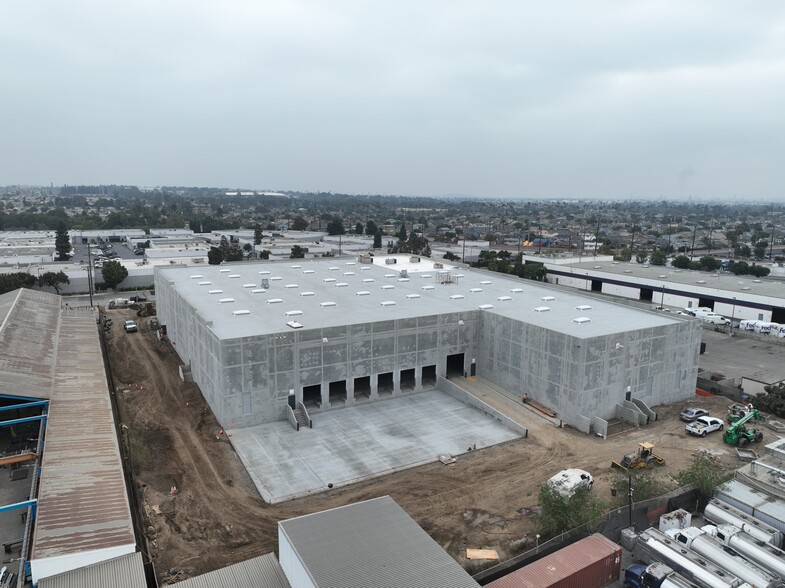 18001 S Main St, Gardena, CA for lease - Building Photo - Image 2 of 10