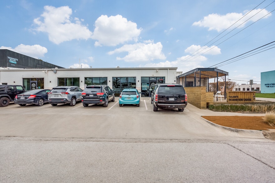 2700 Weisenberger St, Fort Worth, TX for lease - Primary Photo - Image 1 of 21