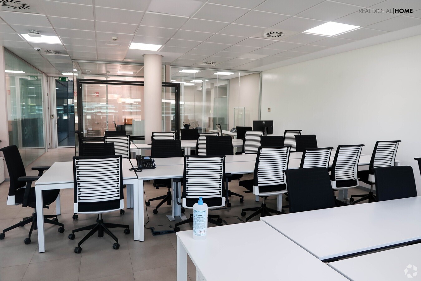 Calle Chile, 4, Las Rozas de Madrid, MAD 28290 - - - Interior Photo - Image 1 of 11