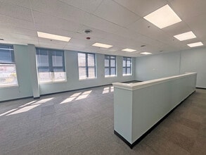 60 Rogers St, Manchester, NH for lease Interior Photo- Image 2 of 3