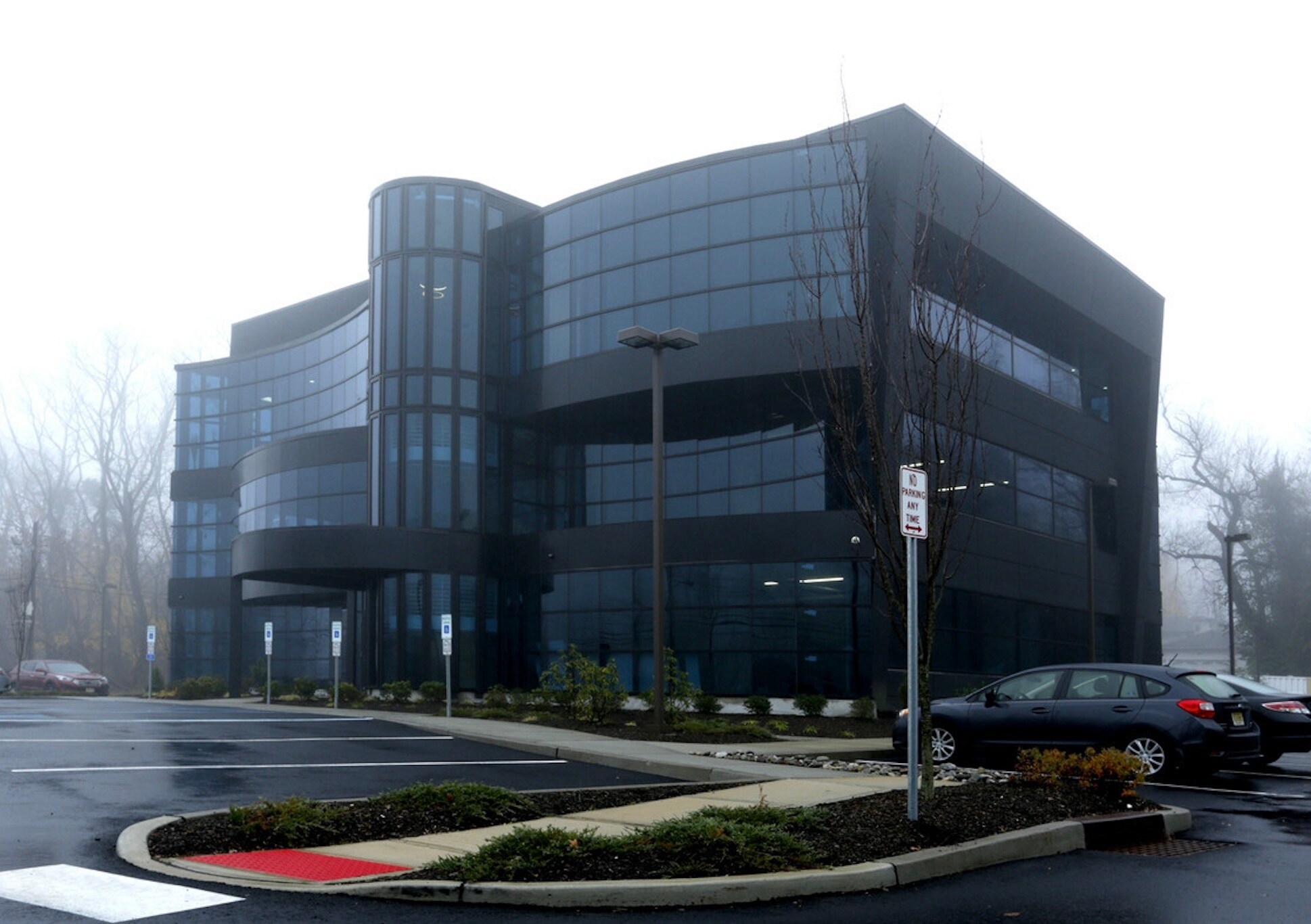 1000 State Route 35, Middletown, NJ for lease Building Photo- Image 1 of 7