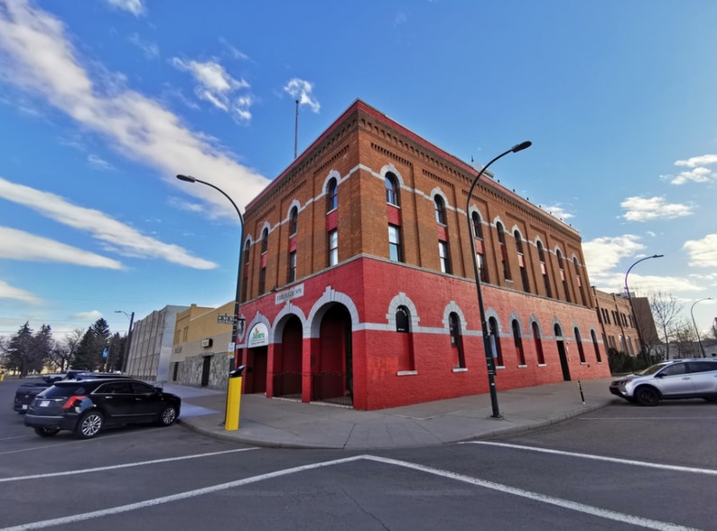 402 2 Av S, Lethbridge, AB for sale - Building Photo - Image 2 of 3