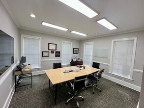 5540 Mcneely Dr, Raleigh, NC à louer Photo intérieure- Image 2 de 8