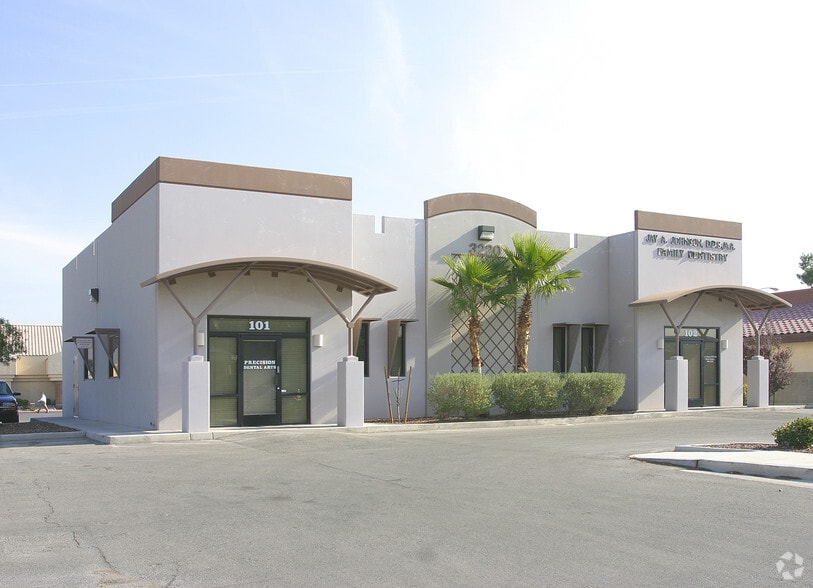 3220 N Bronco St, Las Vegas, NV for sale - Building Photo - Image 1 of 3
