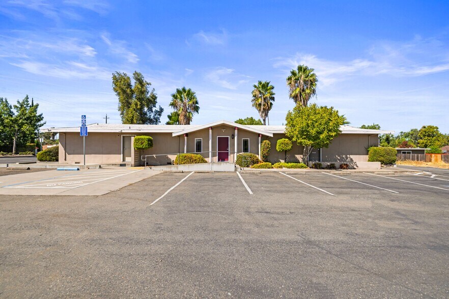 7001 Greenback Ln, Citrus Heights, CA for sale - Building Photo - Image 1 of 18