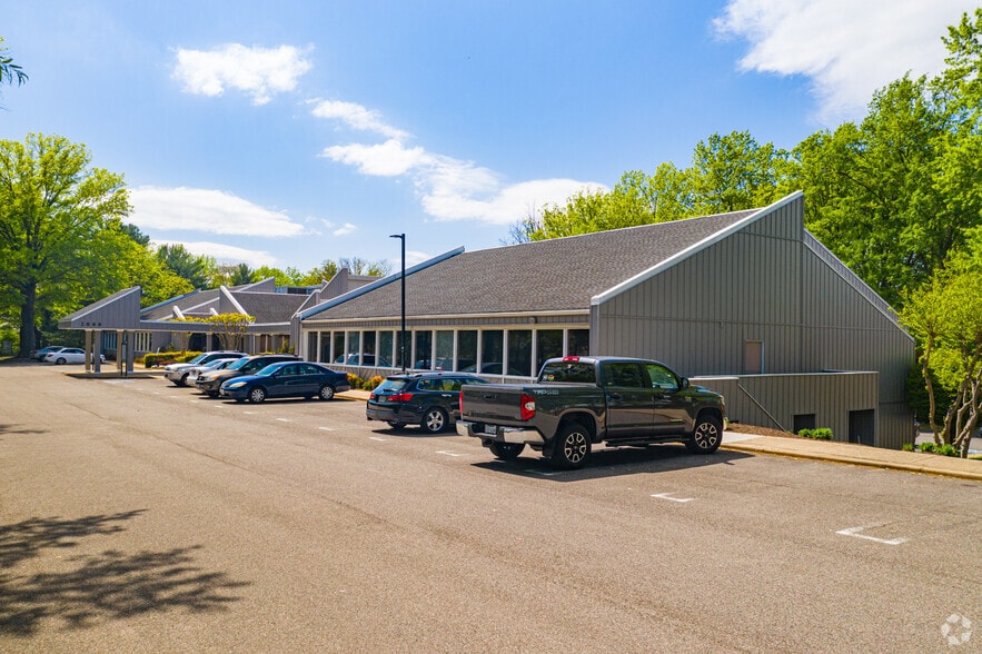 2000 Bremo Rd, Richmond, VA à louer - Photo du bâtiment - Image 3 de 5
