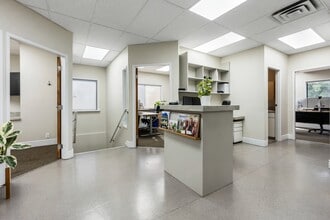 48945 Yale Rd, Chilliwack, BC à louer Photo intérieure- Image 1 de 20