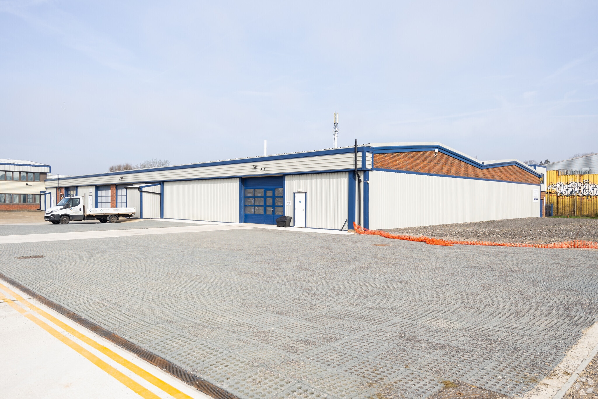 Fircroft Way, Edenbridge for lease Primary Photo- Image 1 of 3