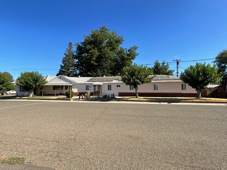 511 G St, Galt, CA à vendre - Photo du bâtiment - Image 1 de 17