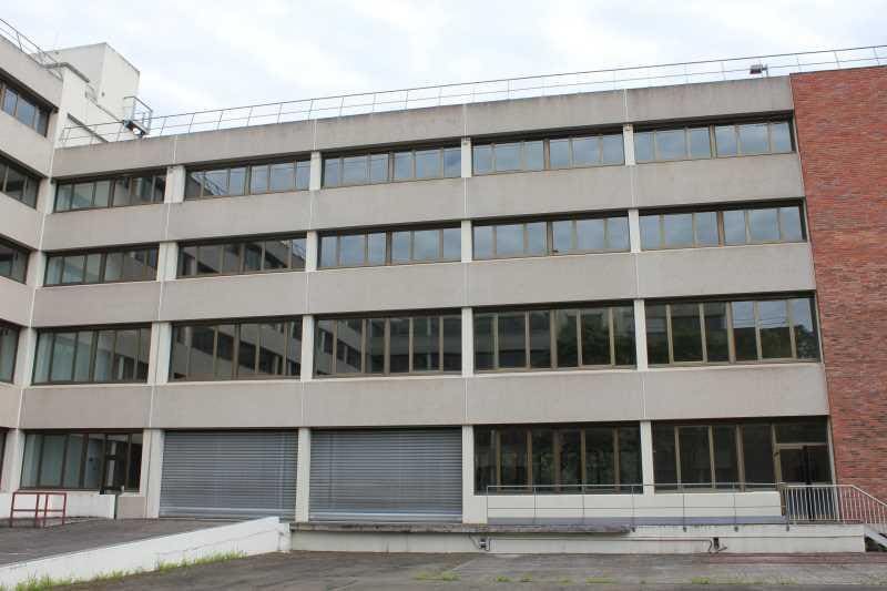 1 Rue Jean Pierre Timbaud, Montigny-le-Bretonneux for lease - Building Photo - Image 3 of 9